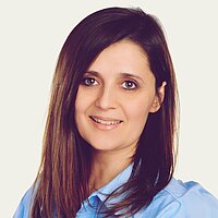 Portraitbild Laura Bogdan