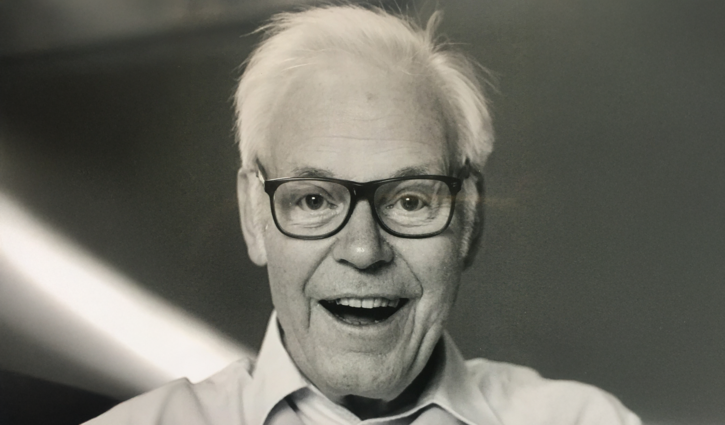 Das Bild zeigt Hartmut Sensenschmidt